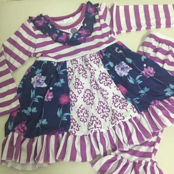 Floral 🌸🌺🌸 Embroidered pants outfit - Picture 6 of 8